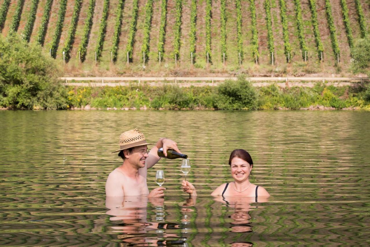 Reis - Feine Weine "Am Weingut" Appartement Briedel Buitenkant foto